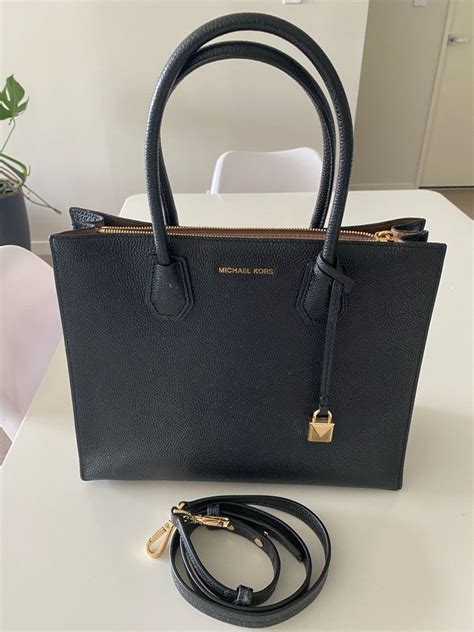 michael kors small tote black